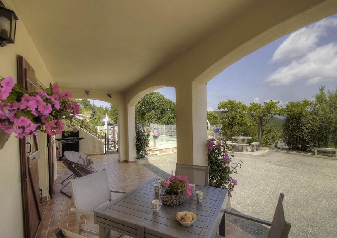 Villa Amon Nos Otes Vezzani Esterno foto