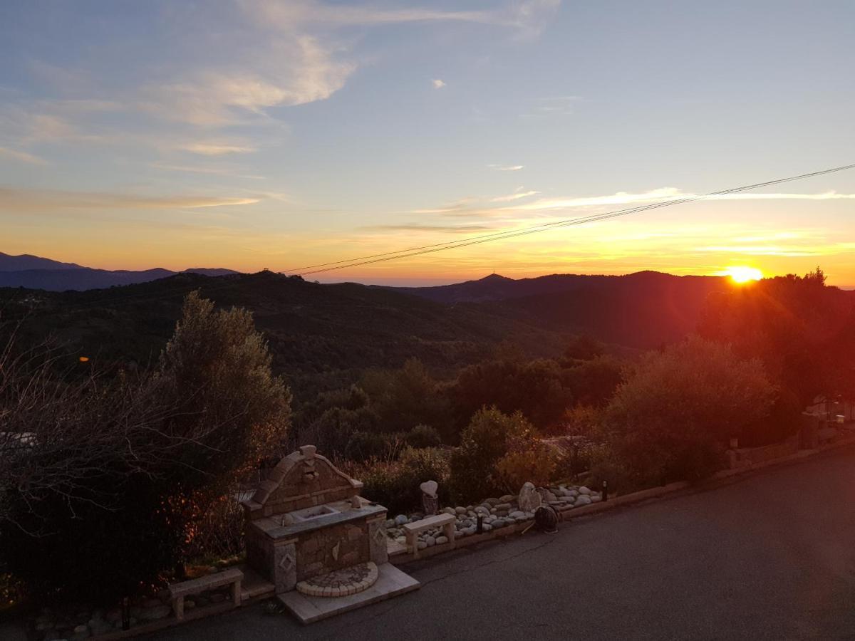 Villa Amon Nos Otes Vezzani Esterno foto